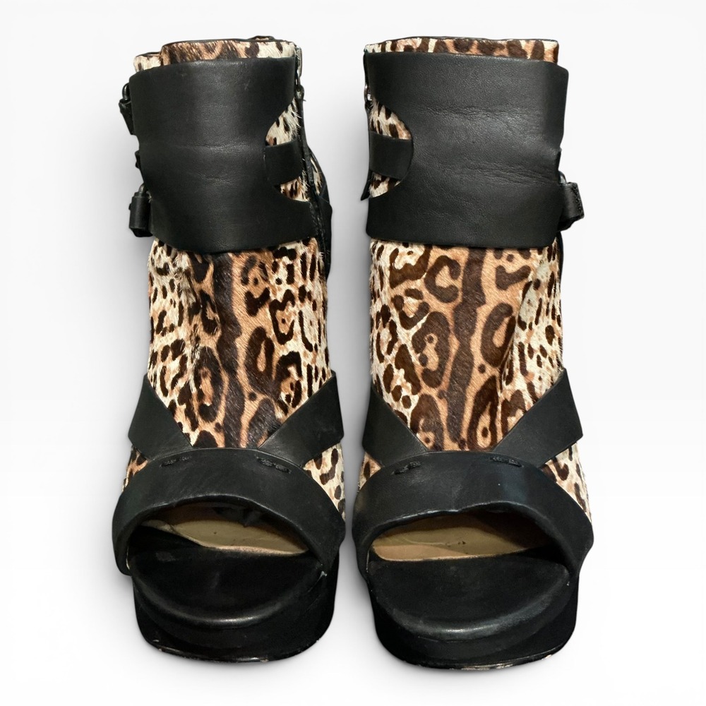 L.A.M.B. Calf Hair Gwen Stefani Leopard Leather Y2K Stiletto Heels Peep Toe 8 - Picture 2 of 8